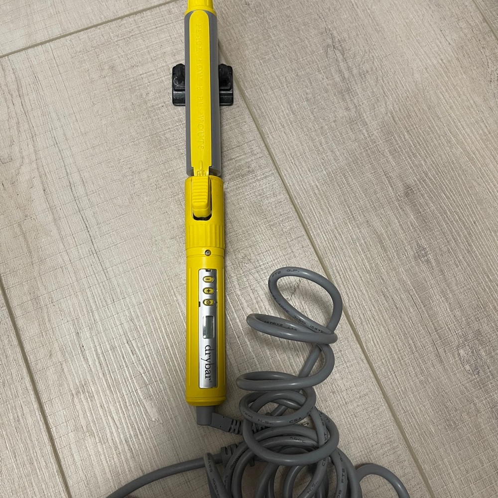 Drybar 1” curling iron with stand